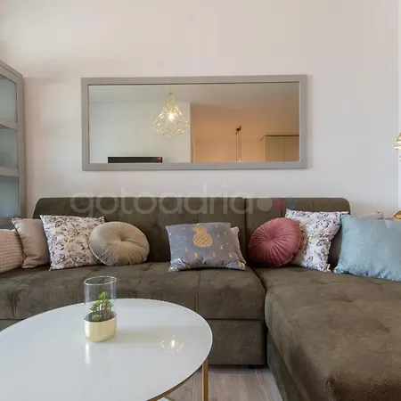 Luxury Sea View Jessica Апартаменты