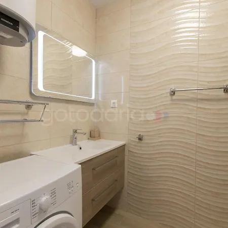 Luxury Sea View Jessica